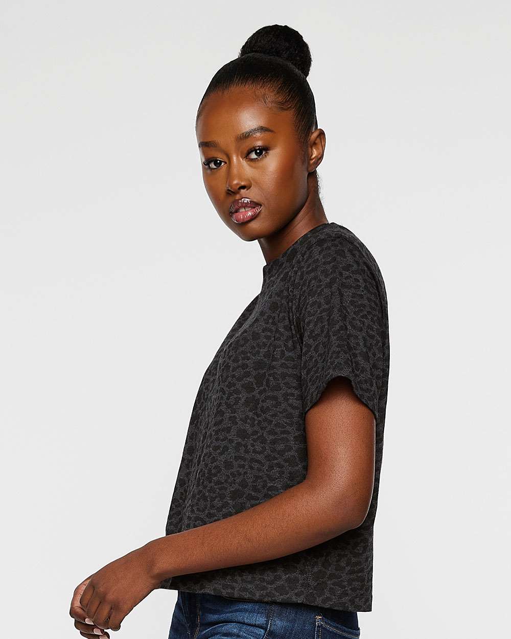 LAT-3518-Women's Boxy Tee - Image 5