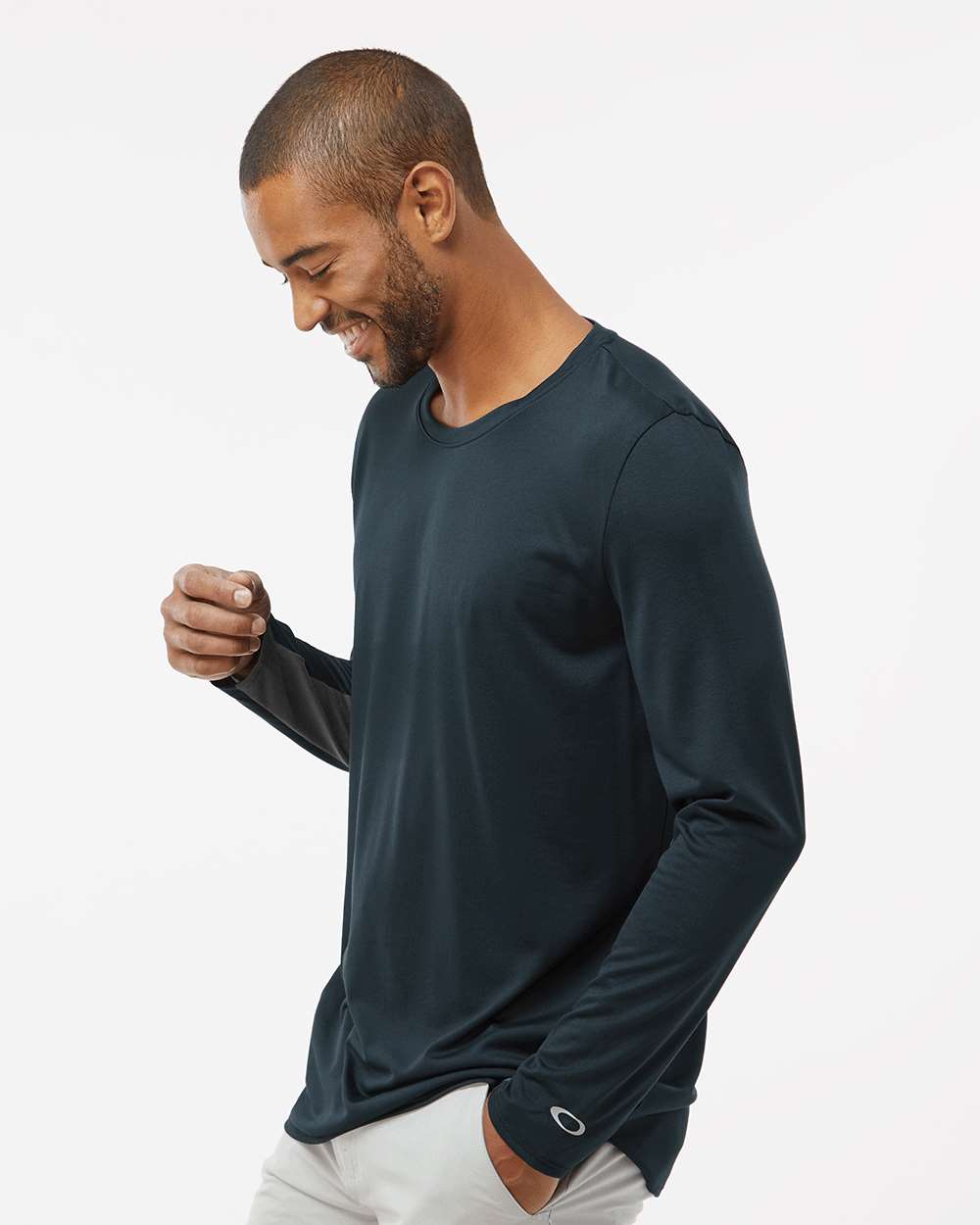 Oakley-FOA402992-Team Issue Hydrolix Long Sleeve T-Shirt - Image 5
