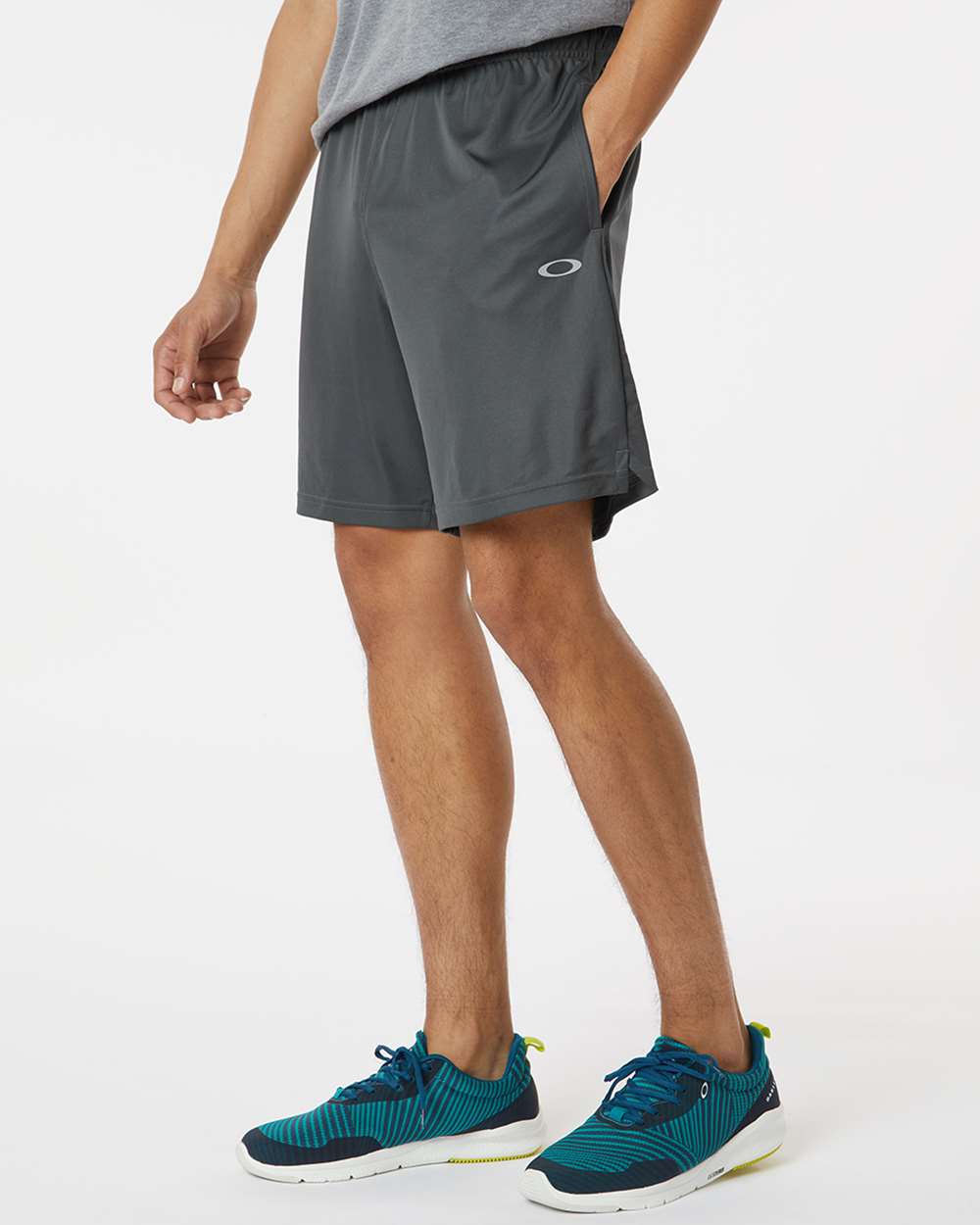 Oakley-FOA405933-Team Issue Hydrolix 7" Shorts with Drawcord - Image 11